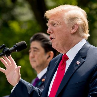 Trump sopesa invitar a Kim  Jong-Un a Washington