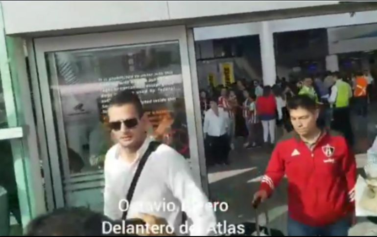 El sudamericano viajará posteriormente a la Ciudad de México, donde el conjunto tapatío se encuentra realizando parte de su pretemporada. EL INFORMADOR / A. Ramírez