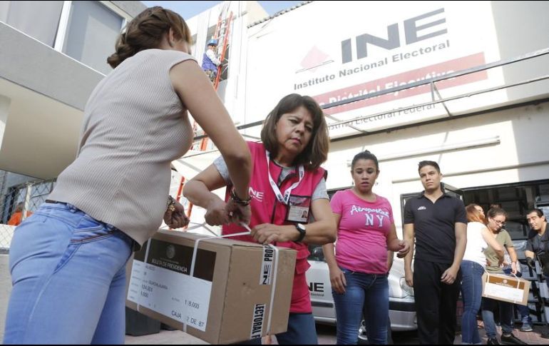 Los mexicanos residentes en el extranjero tienen hasta el 30 de junio para hacer llegar su voto. EL INFORMADOR / ARCHIVO