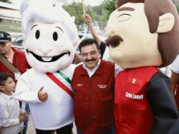 Caminante. Carlos Lomelí asegura que no se “encerrará” en el Palacio de Gobierno. NTX