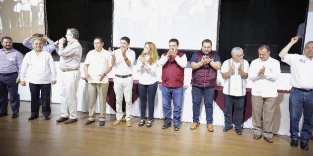 Morena tendr&aacute; representantes en todas las casillas: Lomel&iacute; y Ebrard