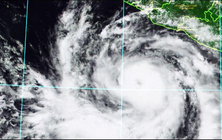 El huracán provocará tormentas de muy fuertes a intensas en Guerrero, Michoacán, Jalisco y Colima. TWITTER / @conagua_clima