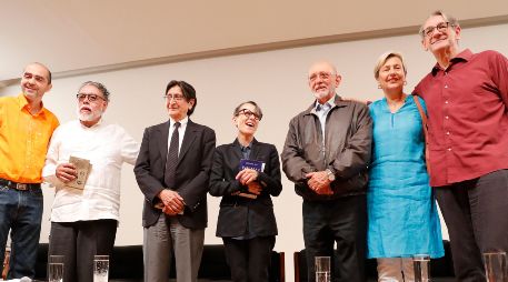 Geney Beltran, Ricardo Yáñez, Sergio Mondragón, Pura López Colomé, Eduardo Matos Moctezuma, Fabienne Bradu y Alberto Ruy-Sánchez. EFE / J. NÚÑEZ
