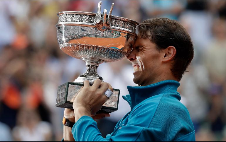 Nadal revalidó este domingo su título en Roland Garros al vencer por 6-4, 6-3 y 6-2 al austriaco Dominic Thiem. AP/A. Tarantino