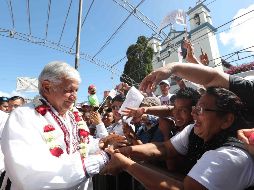 Andrés Manuel arribará hoy lunes por la noche a Mérida para estar listo para el encuentro entre candidatos. SUN / V. Rosas