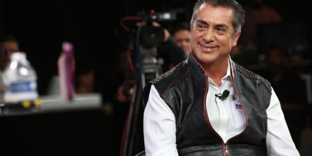 Pide "El Bronco" a Trife revocar coaliciones de AMLO y de Anaya