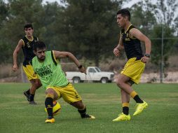 El conjunto entrenó este martes en sus instalaciones del Club Deportivo La Primavera, en donde preparan el primer duelo amistoso de pretemporada. ESPECIAL / UdeG