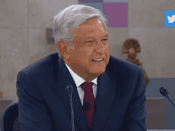 López Obrador afirma que la reforma educativa fue planeada 