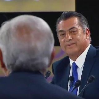 Página de "El Bronco" se cae tras ser citada durante debate