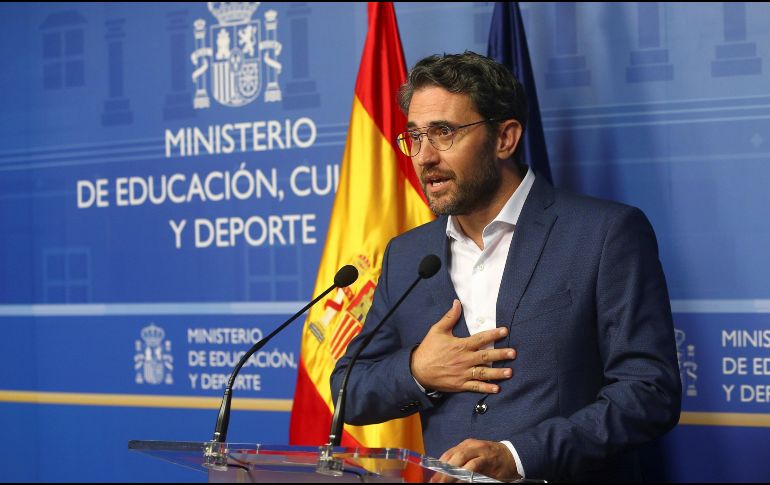Huerta fue juramentado como ministro de cultura y deportes el jueves, poco después de que Sánchez orquestó la destitución del gobierno de Mariano Rajoy. EFE/ R. Jiménez