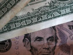 De acuerdo con el Banco de México el tipo de cambio es de 20.6259 pesos. AFP / ARCHIVO