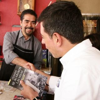 Castro promete ampliar carreteras en Los Altos de Jalisco