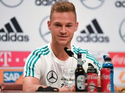 ''El más reciente antecedente fue el juego que tuvimos en la Copa Confederaciones... México jugó muy bien, pero esos tiempos han pasado, el equipo mexicano ha cambiado mucho y nosotros también'', señala Kimmich. AFP / P. Stollarz