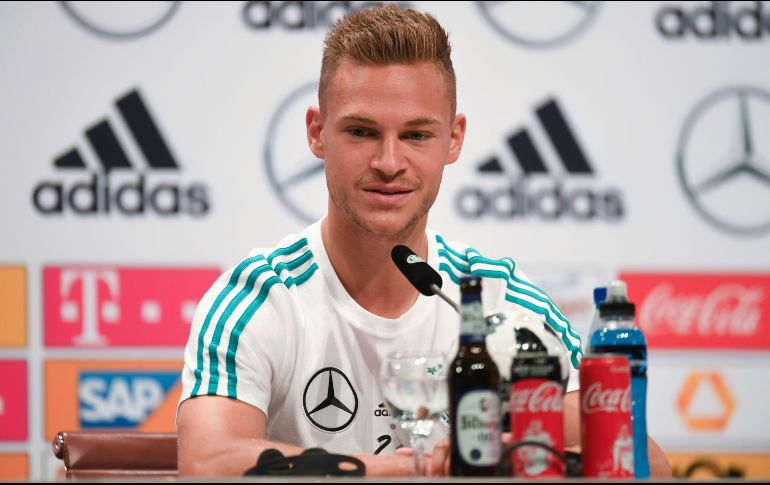 ''El más reciente antecedente fue el juego que tuvimos en la Copa Confederaciones... México jugó muy bien, pero esos tiempos han pasado, el equipo mexicano ha cambiado mucho y nosotros también'', señala Kimmich. AFP / P. Stollarz