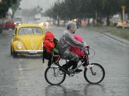 La depresión tropical 4-E podría convertirse durante la noche de este viernes o madrugada del sábado en la tormenta tropical 