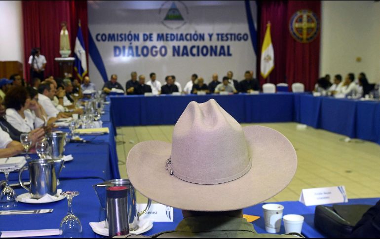 Vista general de la quinta sesión de la mesa de diálogo nacional, en la que se redactó un acuerdo de seis puntos. AFP/M. Resinos