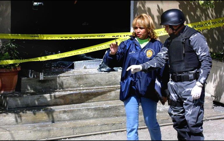 El humo causa las muertes por asfixia y traumatismo de quienes trataban de escapar del lugar. AFP / ARCHIVO