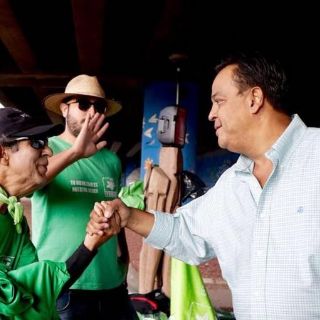 Cosío establece compromiso de revisar apoyos de Procampo