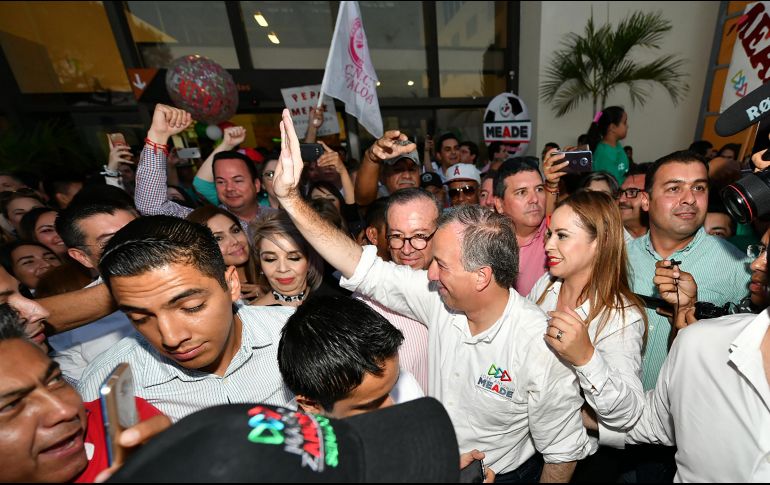 José Antonio Meade sostuvo con trabajadores de Pemex en Villahermosa. NOTIMEX