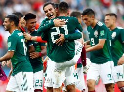 México sorprendió y ganó 1-0 al campeón del mundo, Alemania. AP / M. Schrader