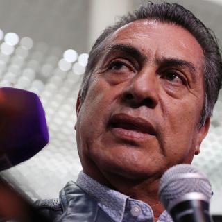 "El Bronco" llama a simpatizantes a crear una ola de rebeldía