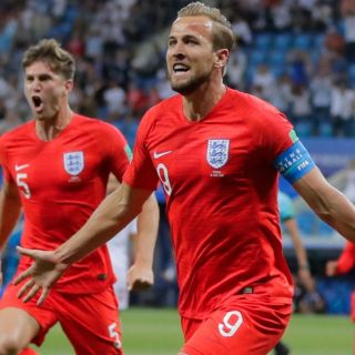 Doblete de Kane le da victoria a Inglaterra ante Túnez