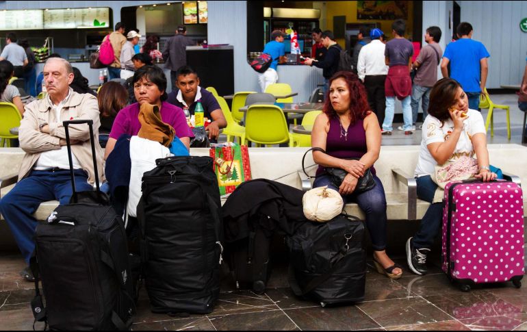 En México, del total de viajes al año 75.4% son dentro de la República, 16.2% se trata de personas que entran al país y 8.4% son viajeros que salen al extranjero. NTX/ ARCHIVO