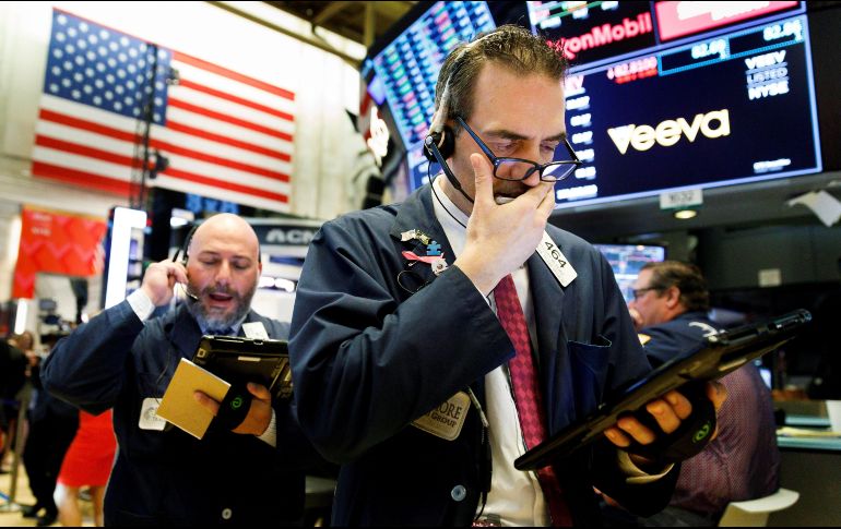 El Dow Jones perdió 287.26 puntos. EFE / J. Lane