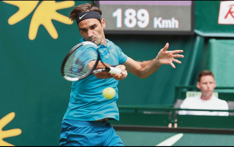 Sin despeinarse. Roger Federer no tuvo problemas para superar de manera clara al esloveno Aljaz Bedene. AFP