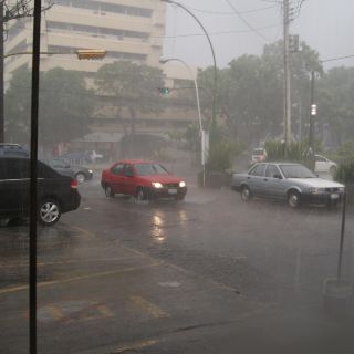Inundaciones se triplican en la metrópoli