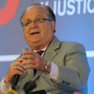 Morena pide investigar a Graco Ramírez