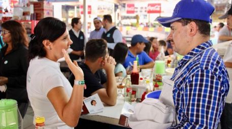 Propone Martha Rosa Araiza mejorar desarrollo económico en Tepa