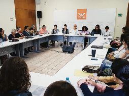 Alfaro prometió obras durante su visita al municipio de Atotonilco el Alto. ESPECIAL