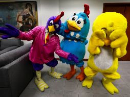 “El Gallo Corocó”, “La Gallinita” y “El Pollito” en la redacción de EL INFORMADOR.  EL INFORMADOR/A. García