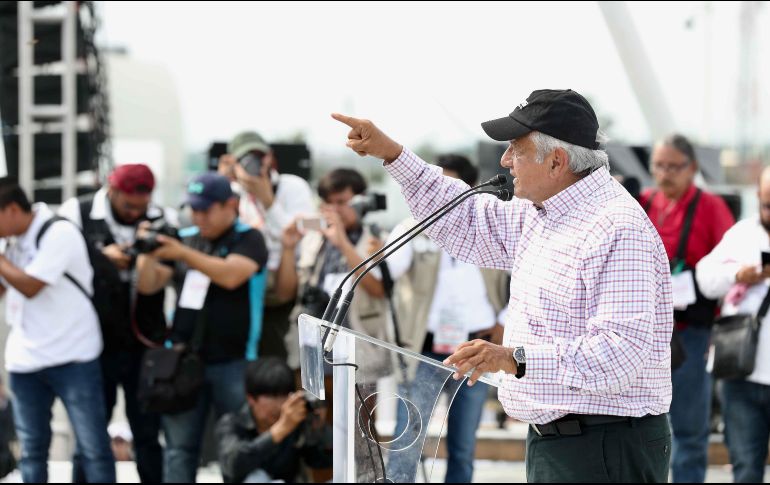 Los familiares acudieron a López Obrador porque saben que él será el próximo presidente. SUN / V. Rosas