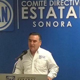 Detienen a ex dirigente del PAN en Sonora