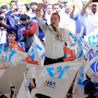 Anaya ofrece aumentar recursos federales para adultos mayores