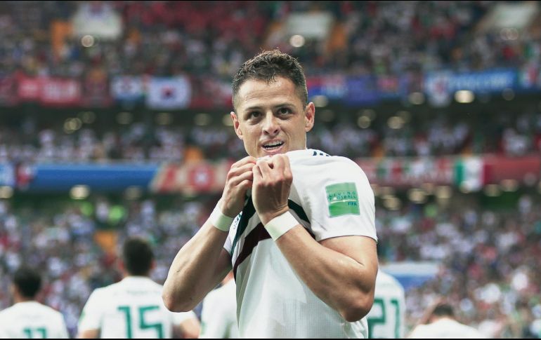 Marca. Javier Hernández anota el segundo gol de México durante el partido entre México y Corea del Sur. Fue su gol 50 con el Tricolor. EFE