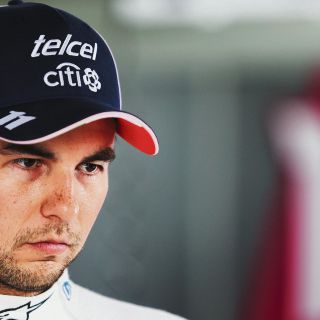 Checo se queda lejos de los 10 primeros de la parrilla
