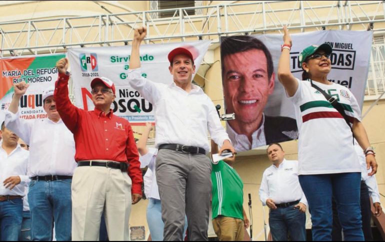 Gira. Miguel Castro estuvo acompañado de candidatos a presidentes municipales. ESPECIAL