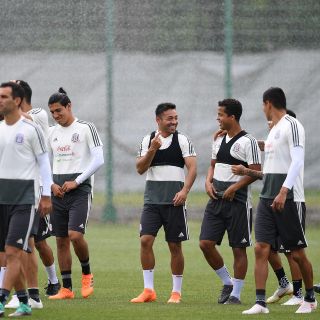 México entrena antes de ir a Ekaterimburgo para duelo ante Suecia