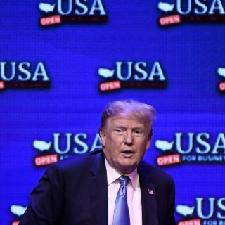 Trump pide deportación "inmediata" de inmigrantes