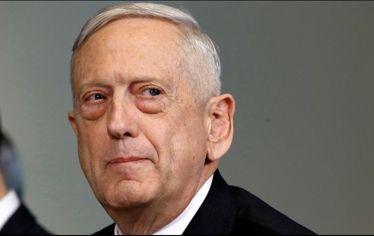 Mattis, secretario de Defensa de EU, señaló que trabajan en los detalles de los albergues para migrantes. AP