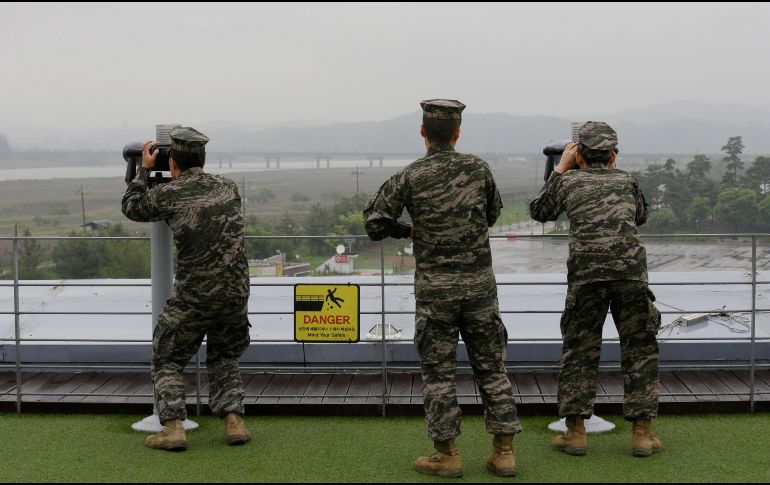 Sur y Norte abordaron en el encuentro maneras de restaurar las líneas de comunicación occidental y oriental. AP/ARCHIVO