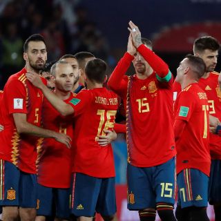 El VAR clasifica a España como primero del Grupo B y Portugal queda en segundo