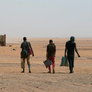 Argelia abandona en el desierto a 13 mil migrantes