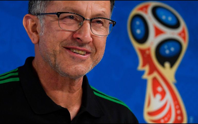 ''Mañana será otra gran oportunidad y (vamos a) mostrarle al mundo que el futbol mexicano tiene mucho por contribuir'', sentenció el técnico colombiano  antes del juego de este miércoles. AFP / J. Guerrero