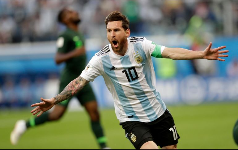 Messi celebra tras anotar el primer gol de la Albiceleste al 14'. AP/P. David