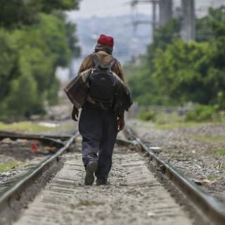 Detienen a siete "polleros" y 18 indocumentados en Saltillo