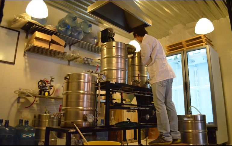 Además de que el dióxido de carbono es difícil de conseguir, su precio ha subido 50 %. EL INFORMADOR/Archivo